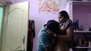 Andhra pakkainti wife tho sex chesina mms