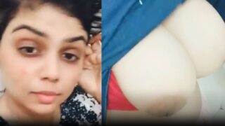 Guntur aunty nagnagna call chesi chupinchindi