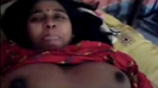 Housewife ganga pedha sollu pisuki sex chese mms