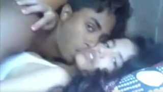 తనిష్క తన కజిన్ తమ్ముడితో సెక్స్ చేస్తోంది