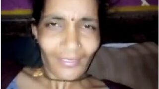 తెలుగు పనిమనిషితో సెక్స్ లో పాల్గొన్న ఒరిస్సా ఆంటీ