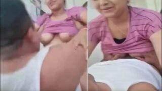 చిత్ర ఆంటీ కొడుకుల క్లాస్‌మేట్స్ నాన్నతో సెక్స్