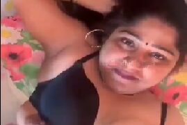 వైజాగ్ తెలుగు లేడీ అభినయ ప్రేమికుడితో బ్లోజాబ్ సెక్స్